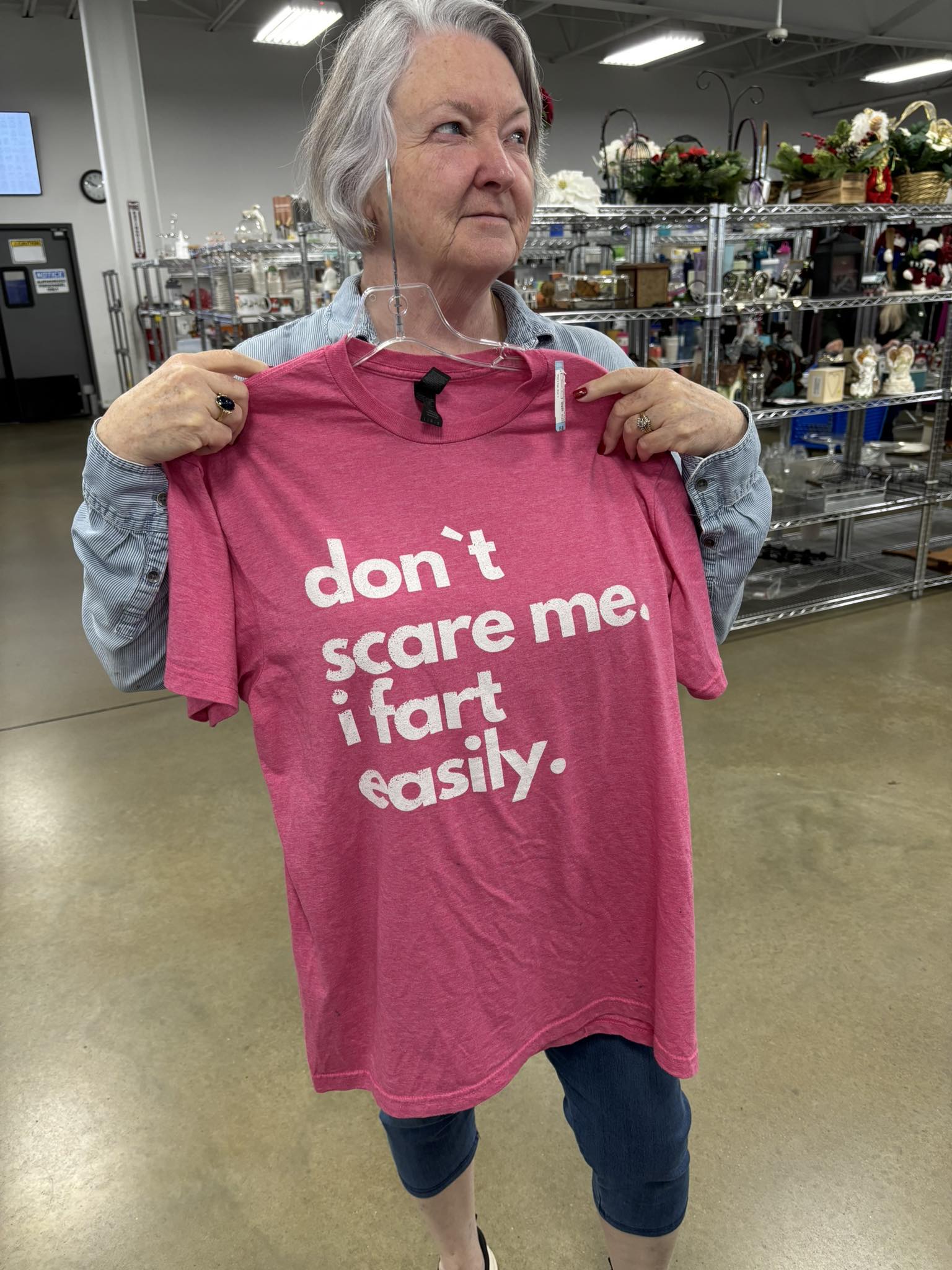 Don’t Scare Me I Fart Easily Tee