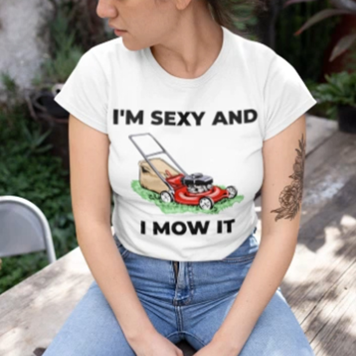I'M SEXY AND I MOW IT